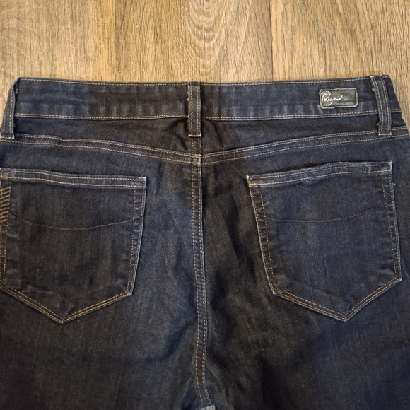 Paige Premium Denim Skyline Jeans. - Picture 13 of 16